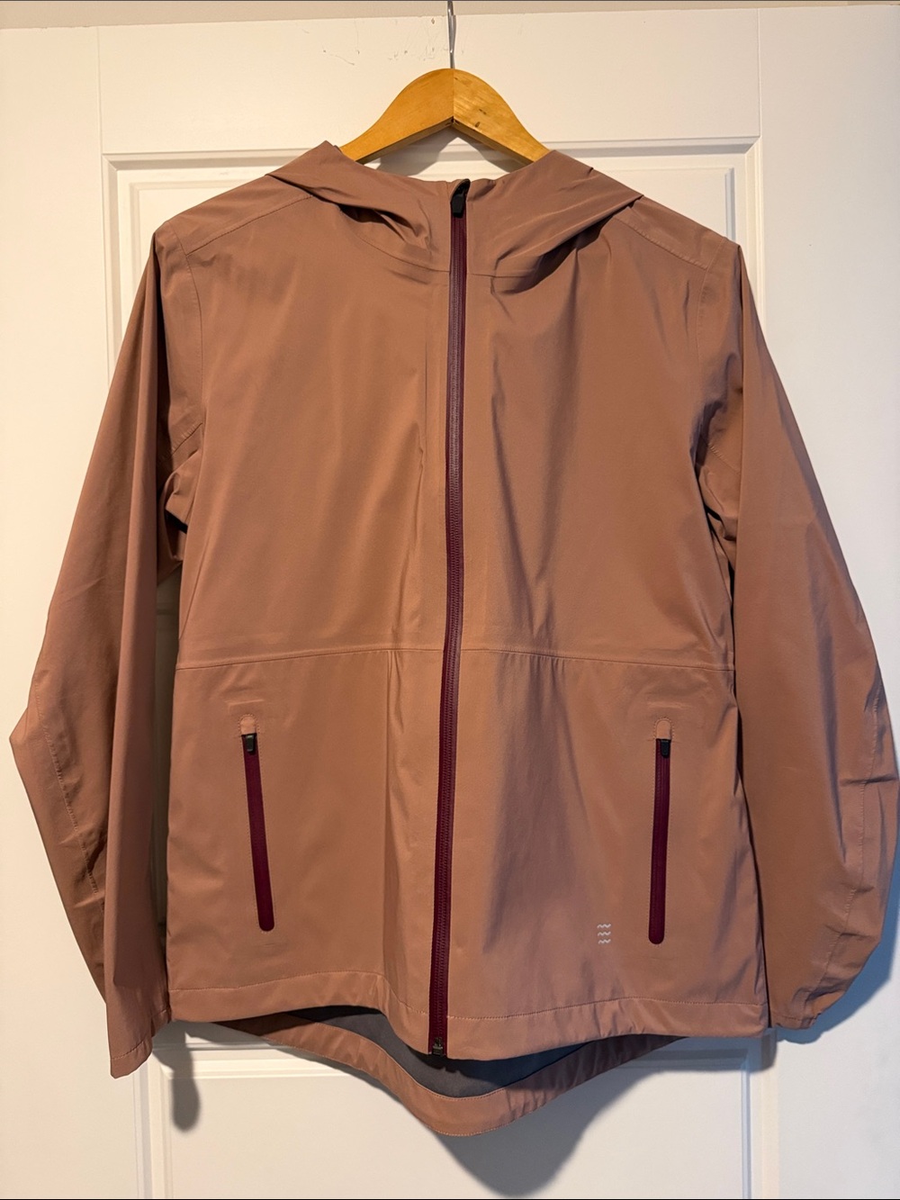 Women’s Cloudshield Rain Jacket - Light Sangria Med